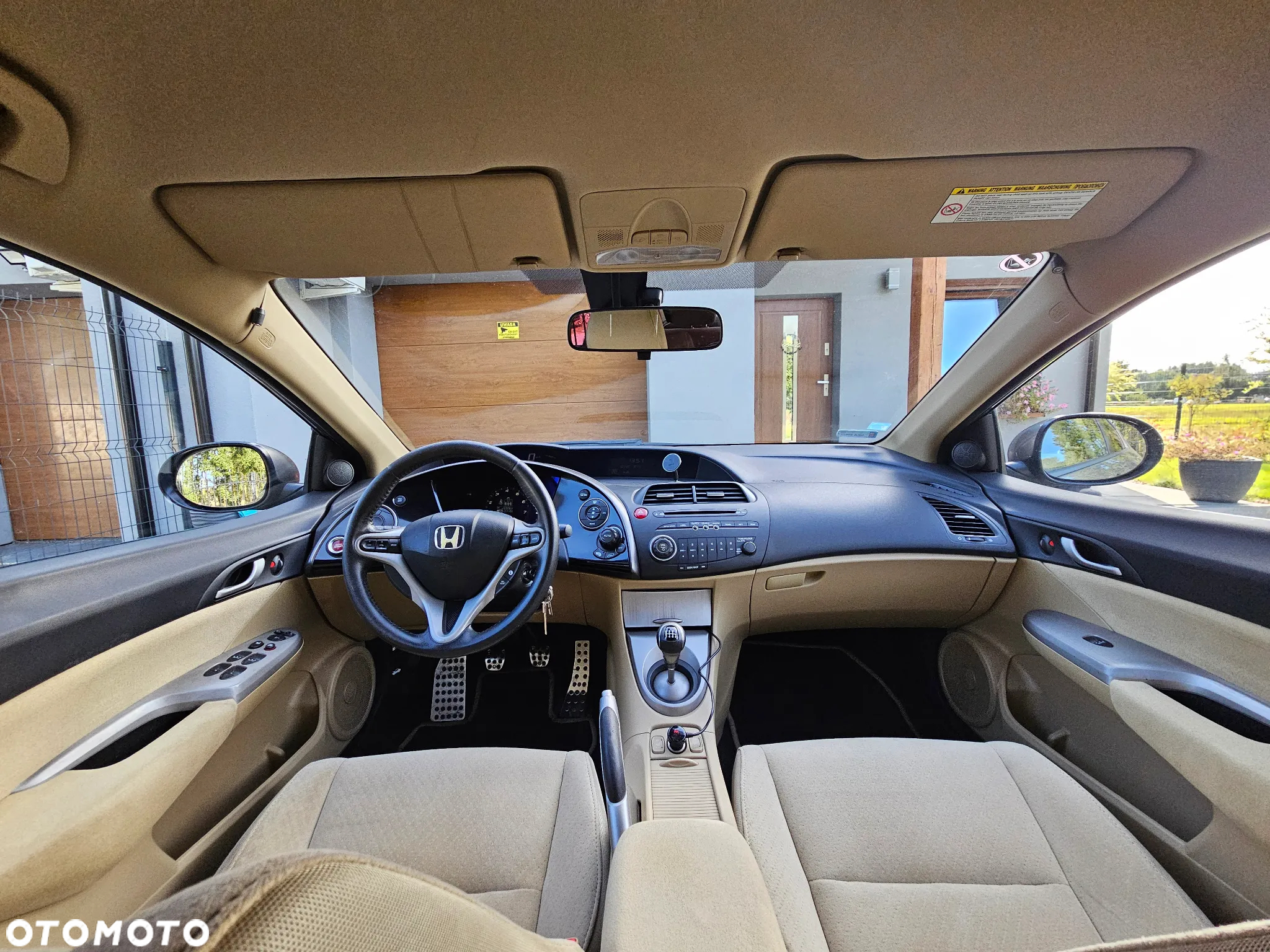 Honda Civic 1.8 Comfort - 11