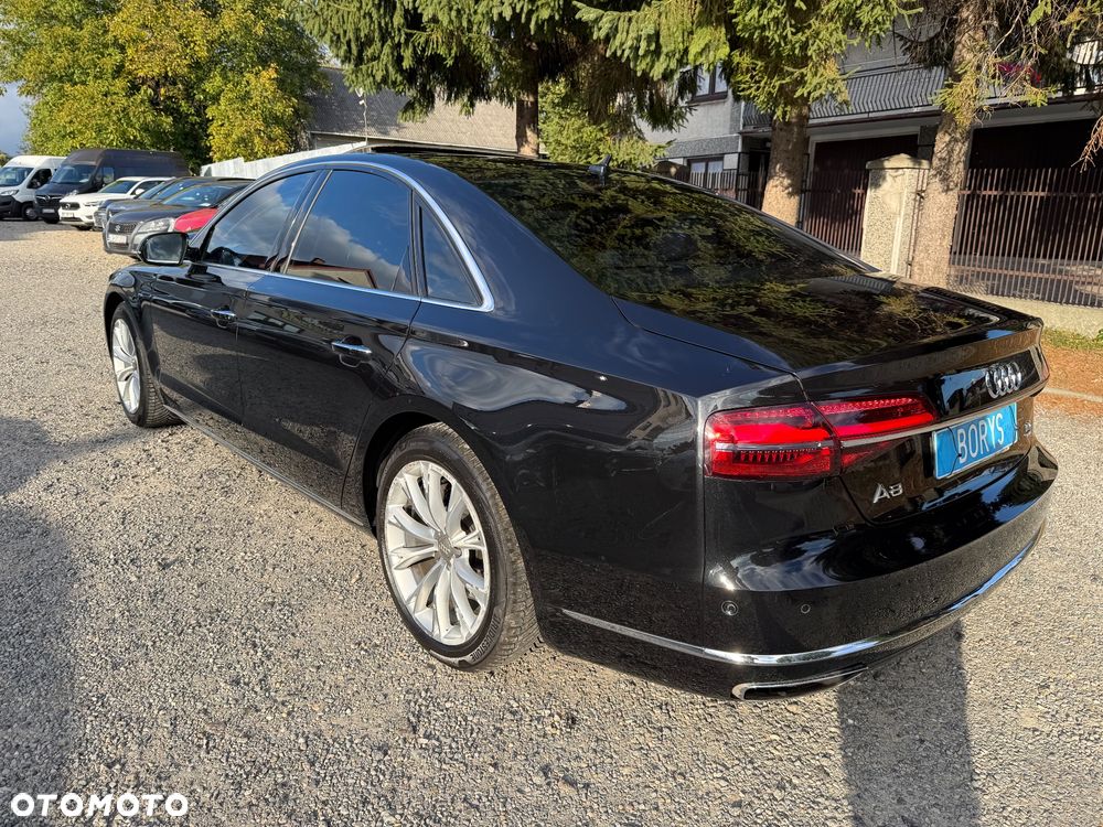 Audi A8 - 10