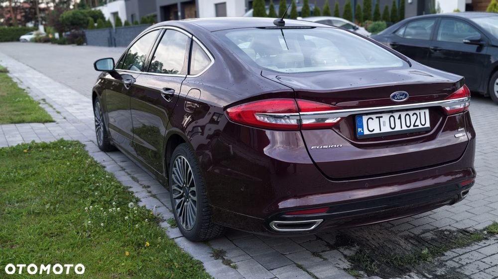 Ford Fusion 2.0 EcoBoost Titanium - 3