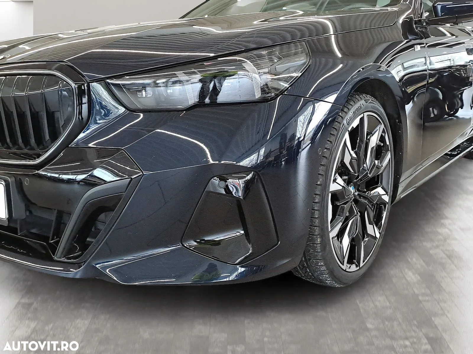 BMW Seria 5 520i Aut. - 6