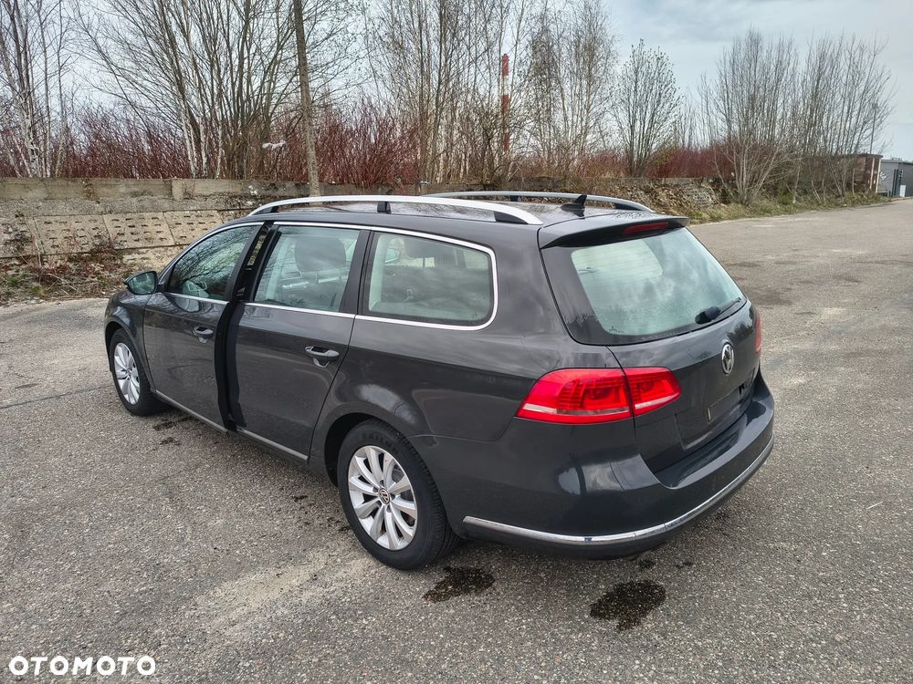 Volkswagen Passat 2.0 TDI Comfortline - 3