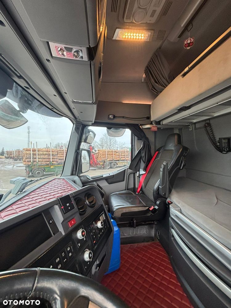 Renault T520 high - 11