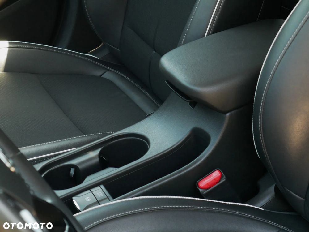 Hyundai Kona - 36