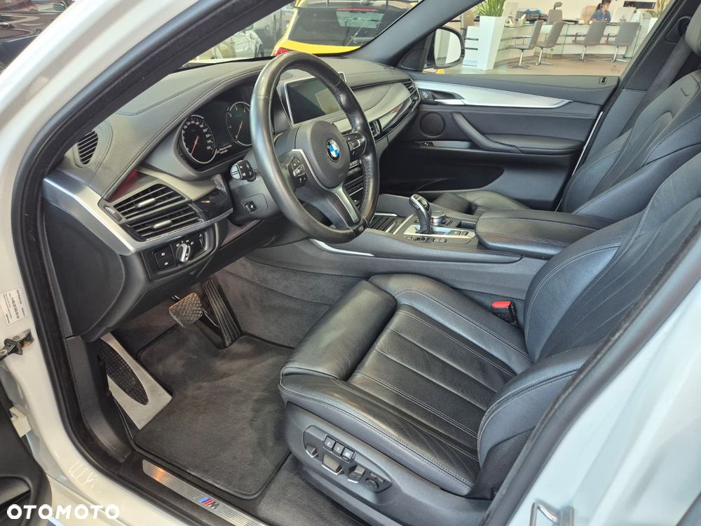 BMW X6 xDrive30d - 17