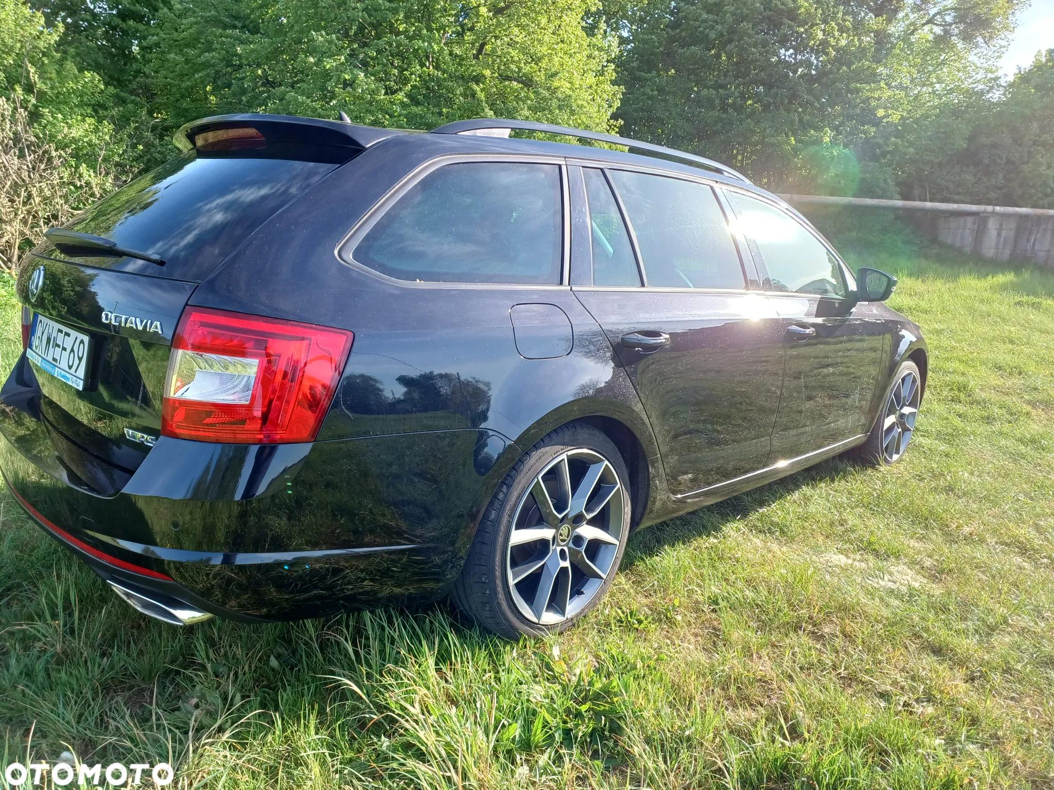 Skoda Octavia 2.0 TDI RS Challenge DSG - 6