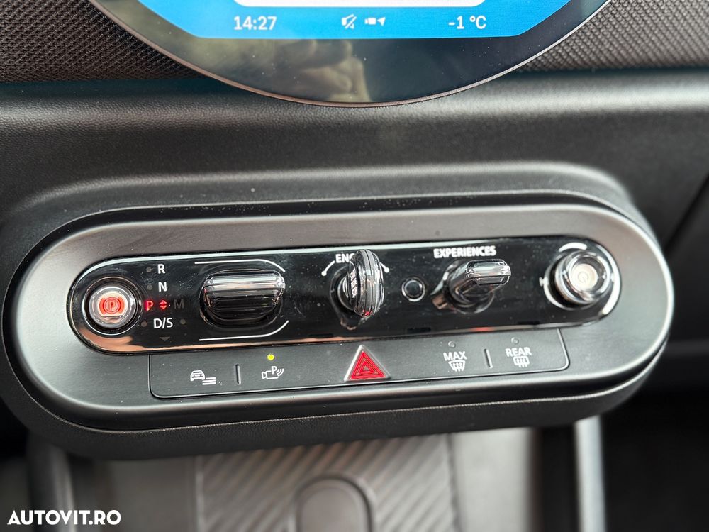 Mini Cooper S John Works Trim - 10