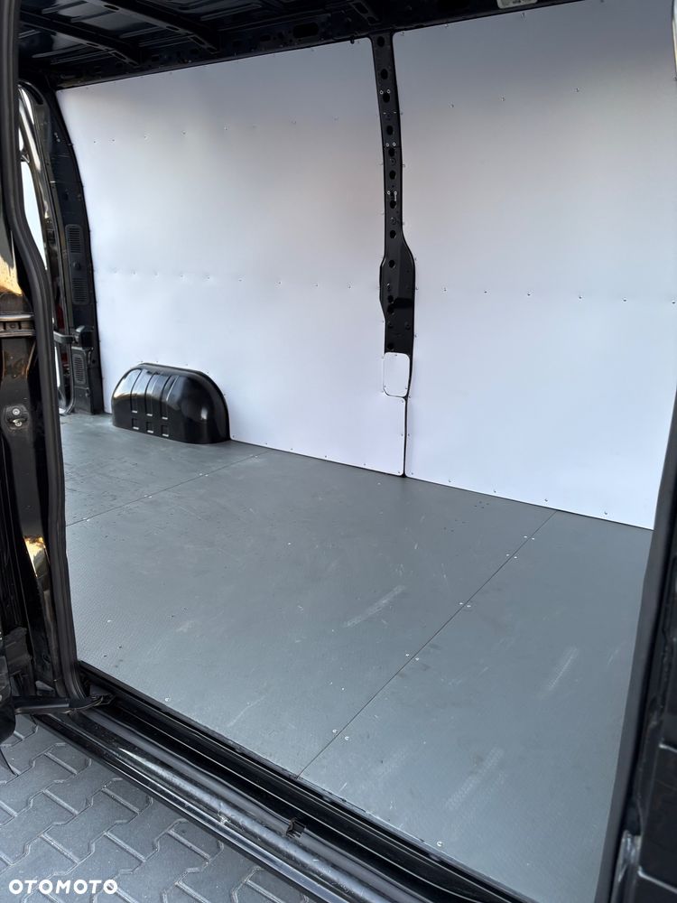 Renault Master - 16