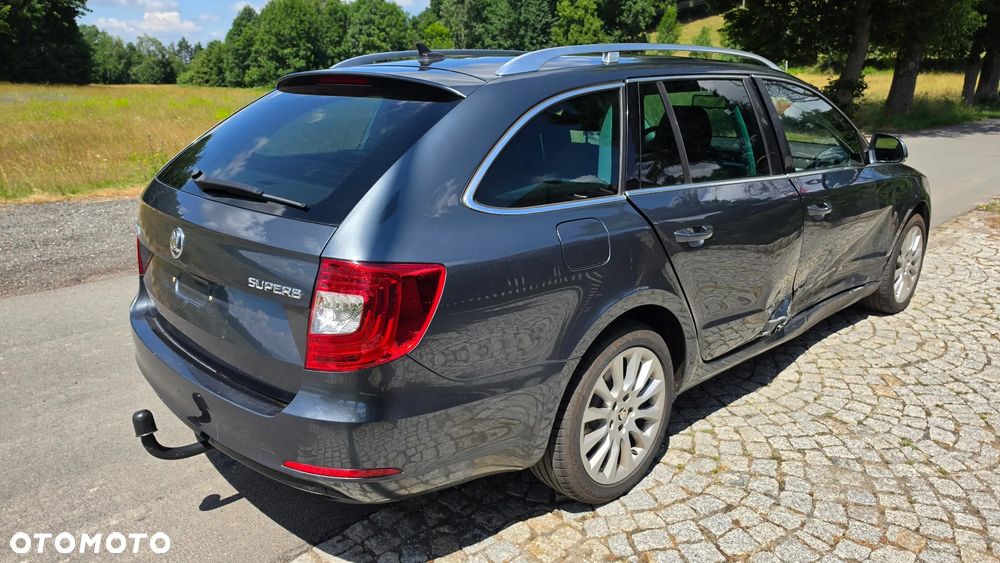 Skoda Superb 1.8 TSI Ambition - 13