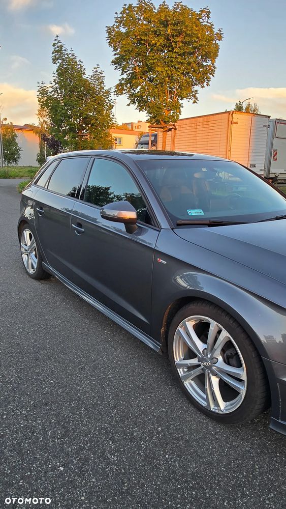 Audi A3 Sportback - 4