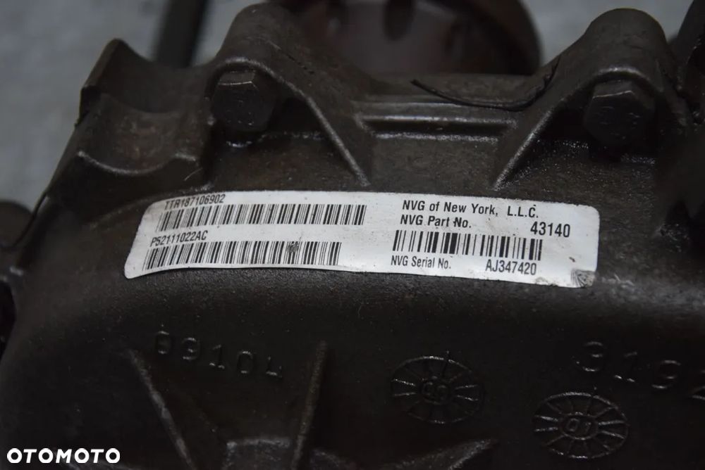 JEEP CHEROKEE KJ 2.8 CRD 3.7 V6 REDUKTOR 242J AUTOMAT - 6