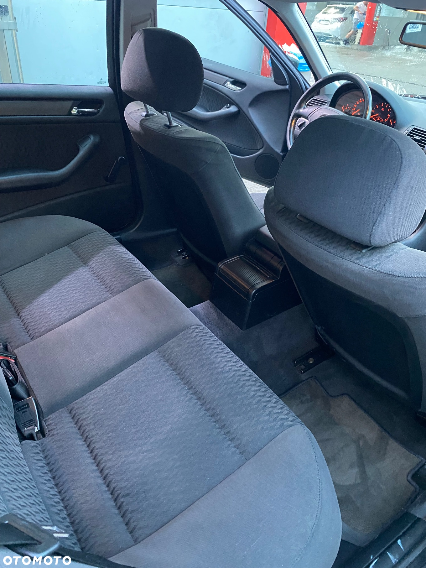 BMW Seria 3 316i - 18