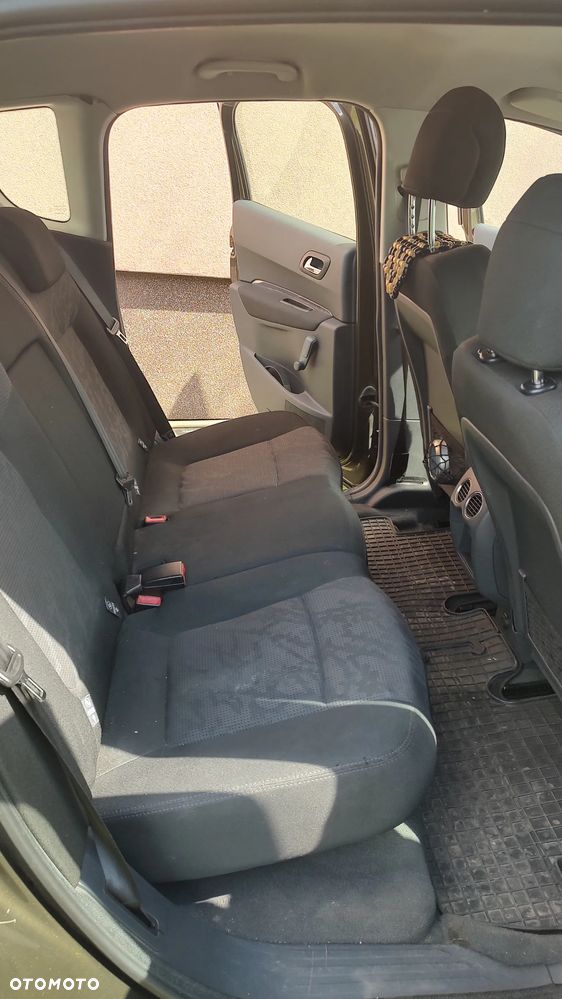 Peugeot 3008 1.6 HDi Trendy - 9
