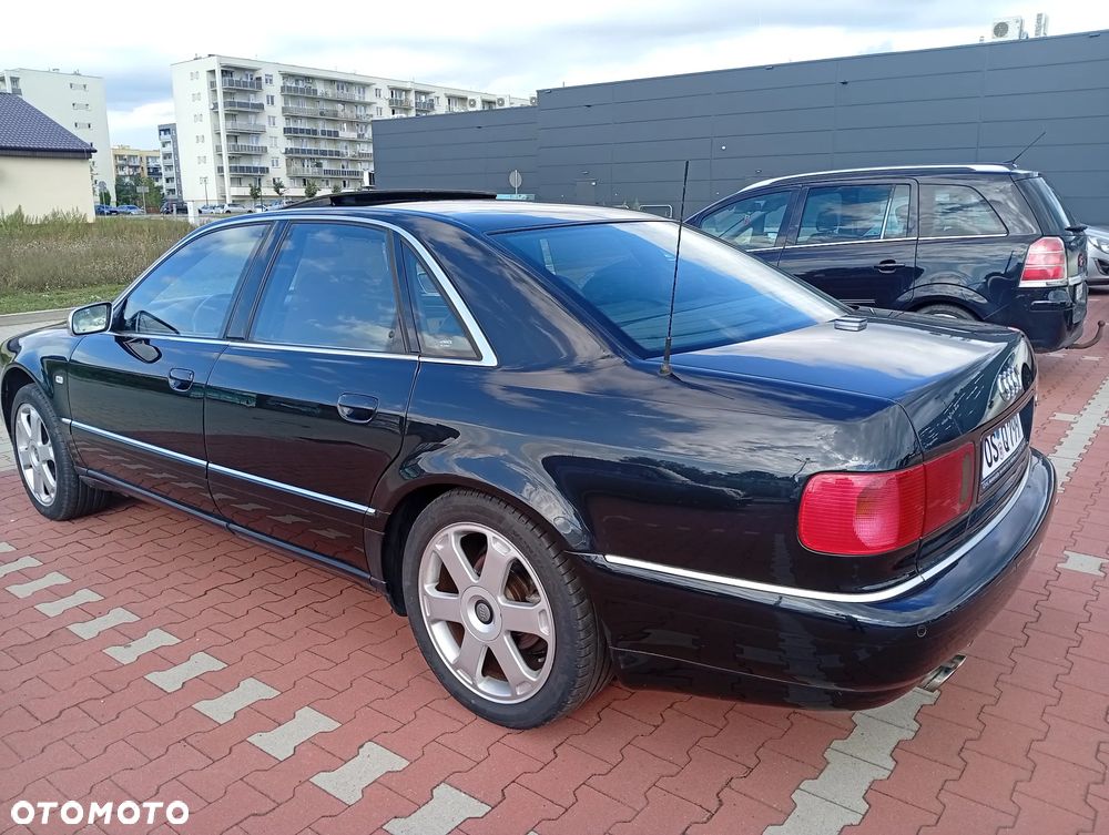 Audi S8 - 14