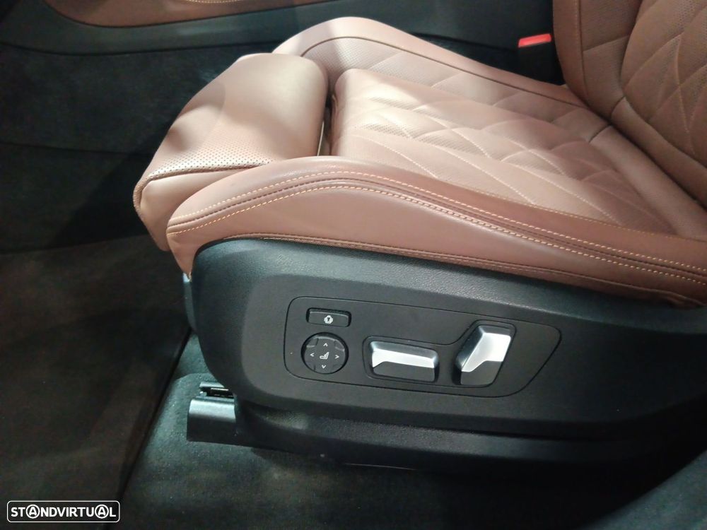 BMW X5 50 e xDrive Edição Desportiva M - 16