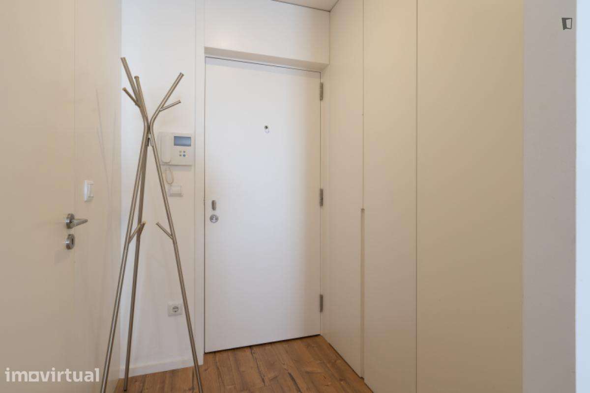 Apartamento com 1 quartos - localizado em Vitória Porto - Grande imagem: 4/35