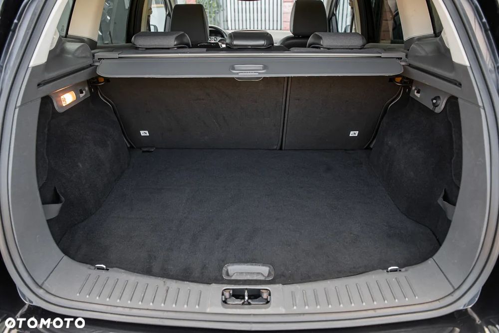 Ford Kuga 2.5 Titanium S - 25