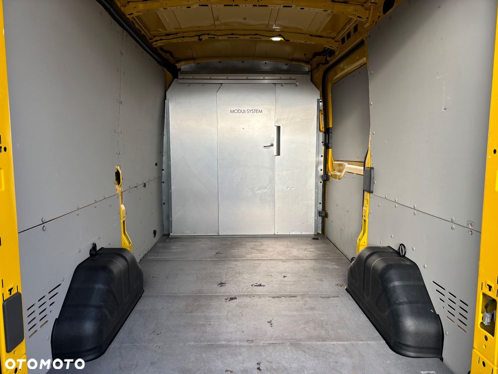 Ford Transit - 21