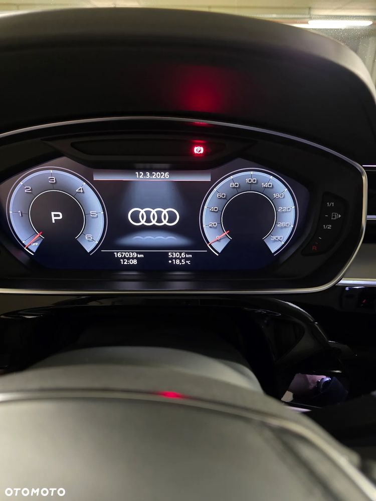 Audi A8 - 26