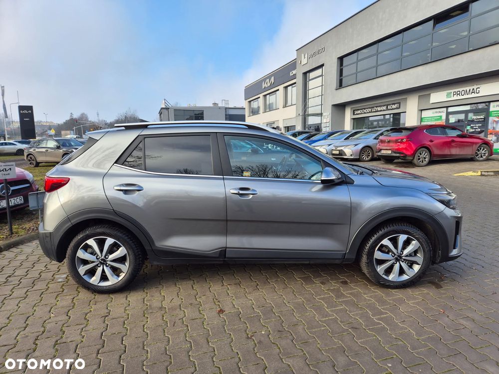 Kia Stonic 1.2 L - 10