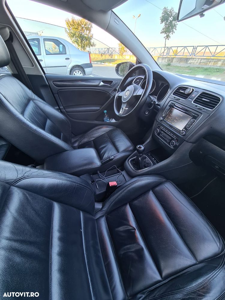 Volkswagen Golf 2.0 TDI Highline - 11