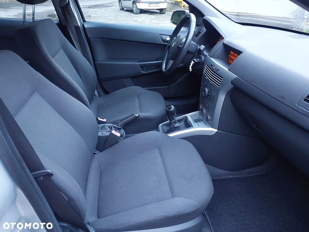 Opel Astra 1.6 Caravan Elegance - 8