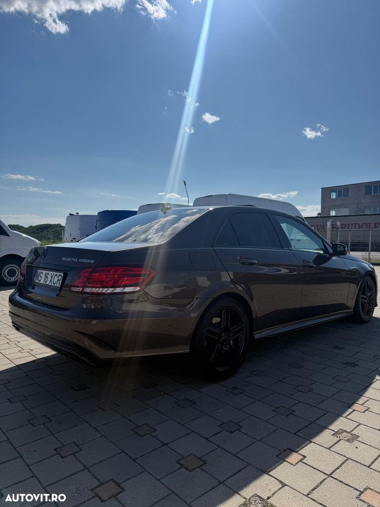 Mercedes-Benz E 300 BlueTEC Aut - 8