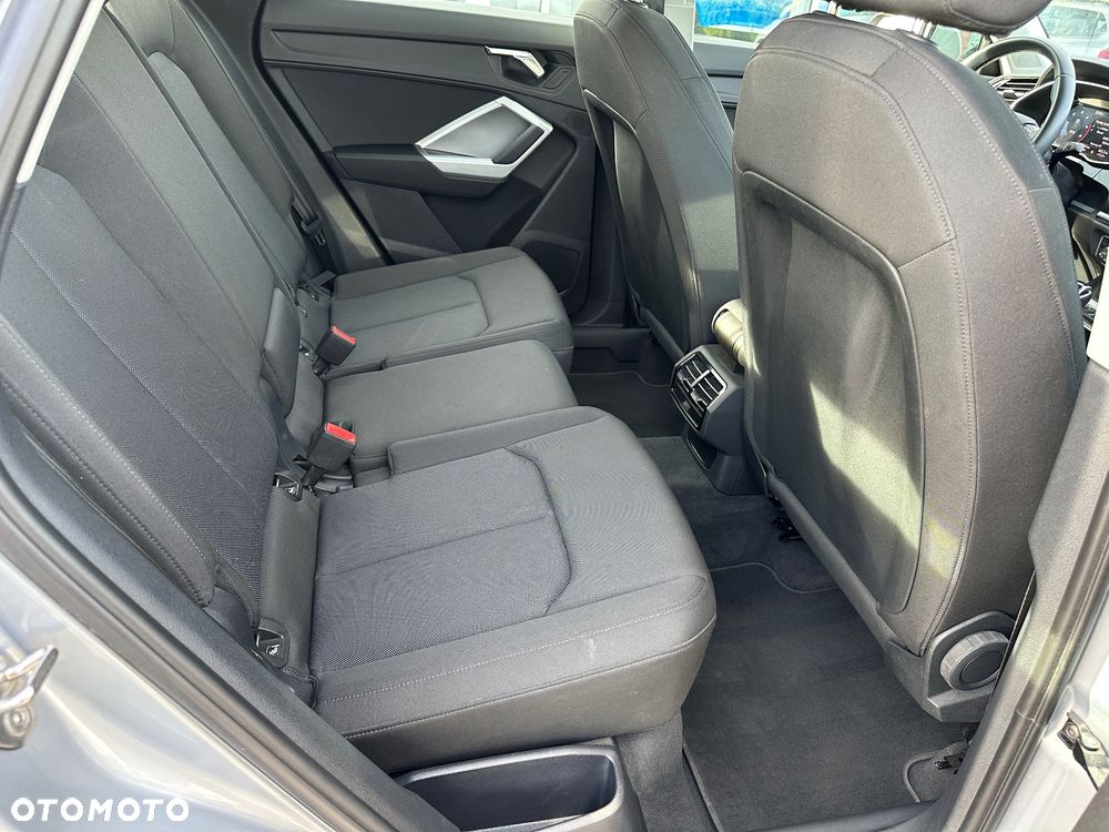 Audi Q3 35 TDI S tronic - 18