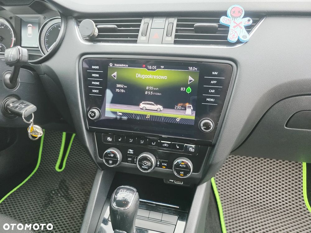 Skoda Octavia 2.0 TDI Style DSG - 26