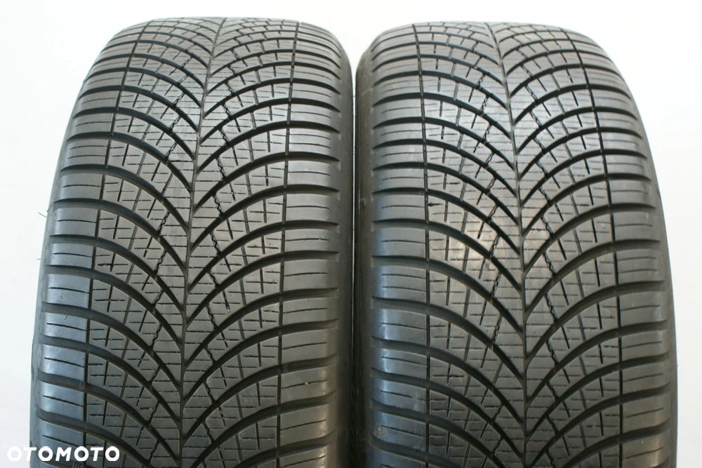 całoroczne 225/55R17 GOODYEAR VECTOR 4SEASONS G3 , 7,5mm B3072 - 1