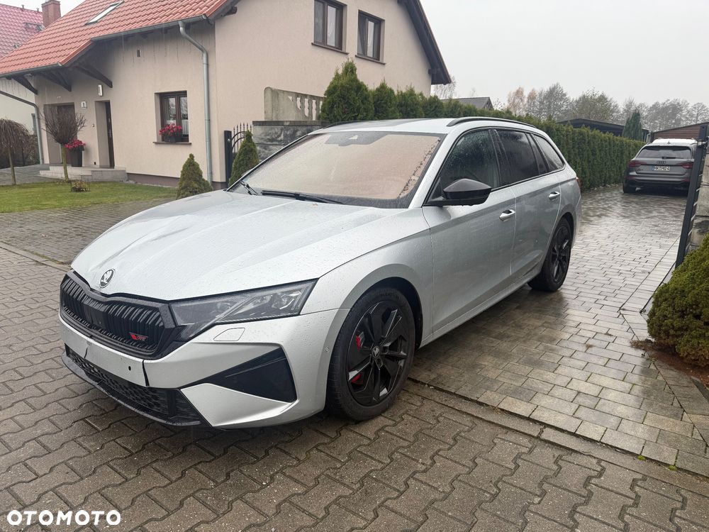 Skoda Octavia 2.0 TSI RS DSG - 1