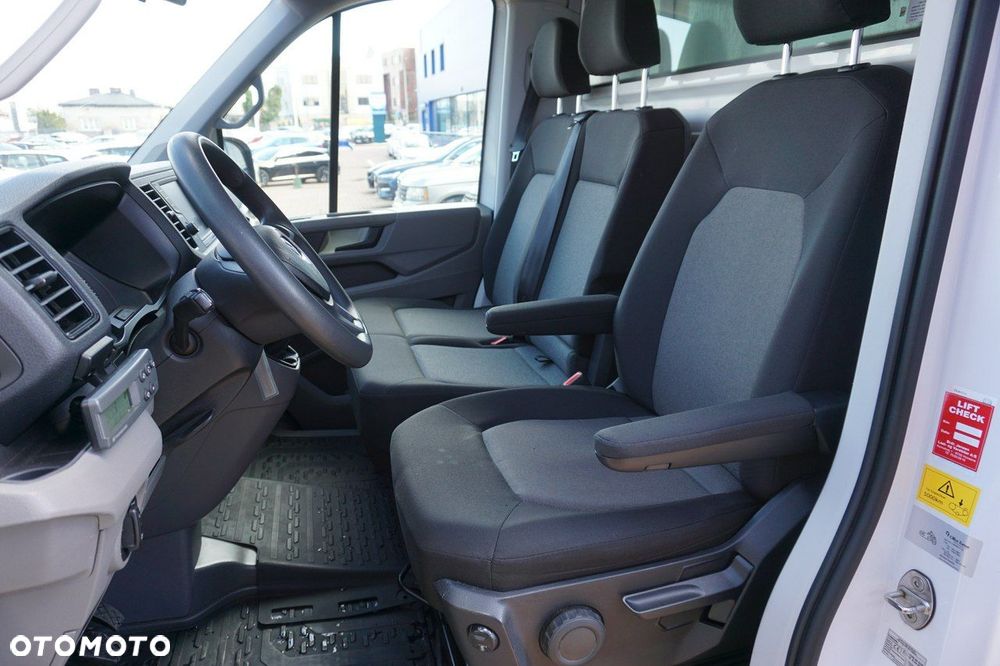 Volkswagen Crafter - 12