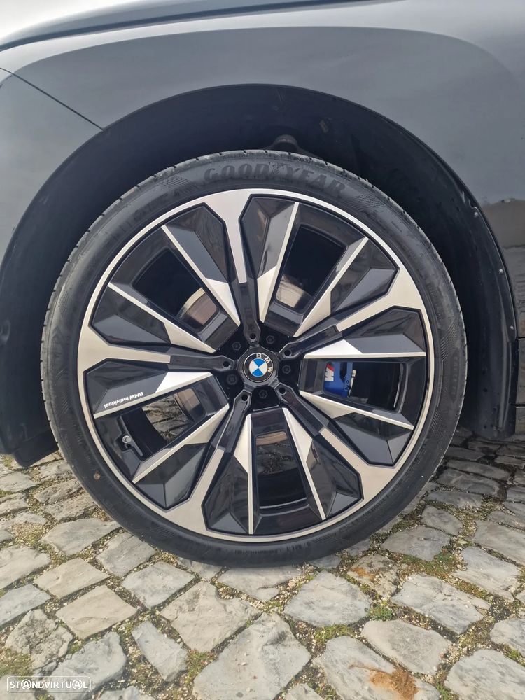 BMW iX xDrive45 - 4