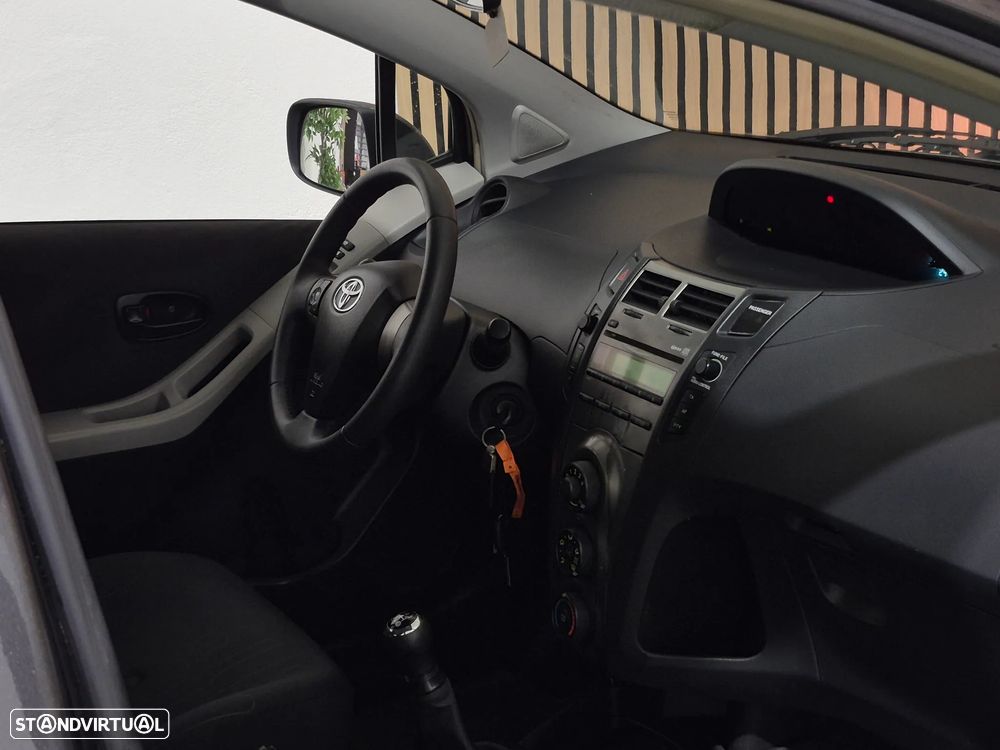 Toyota Yaris 1.0 VVT-i Comfort - 16
