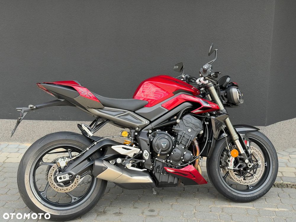 Triumph Street Triple - 2