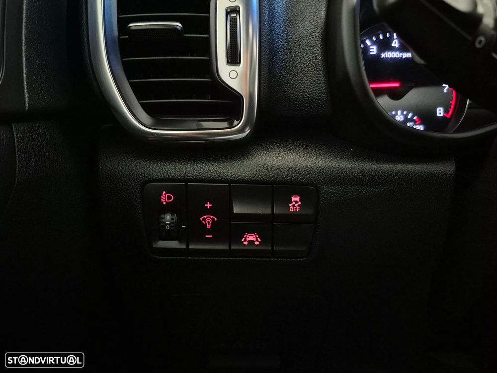 Kia Sportage 1.6 T-GDI GT Line - 27