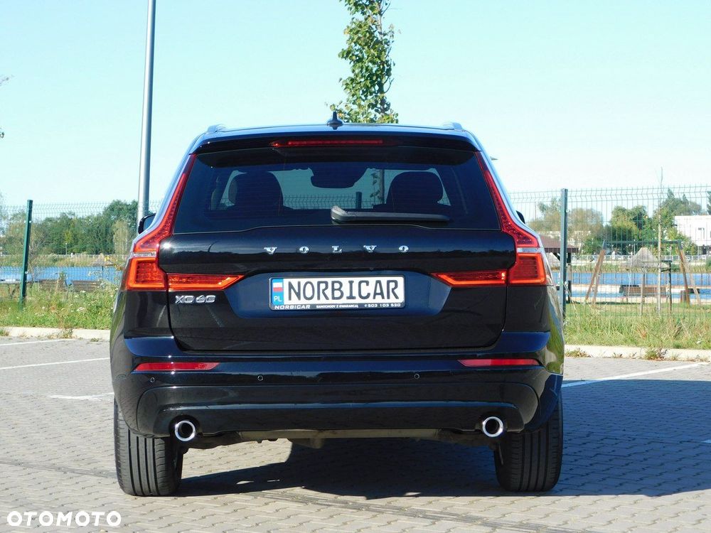 Volvo XC 60 D4 Momentum Pro - 20