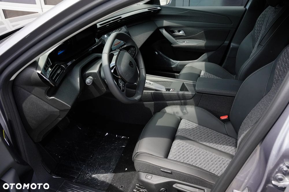 Peugeot 308 1.5 BlueHDi Business S&S EAT8 - 4