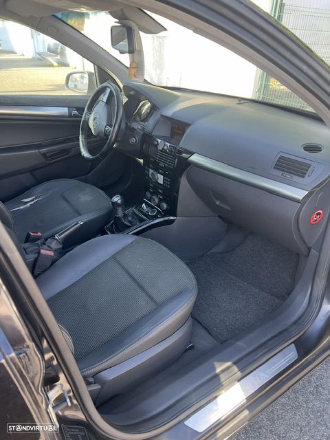 Opel Astra Caravan 1.7 CDTi Cosmo - 3