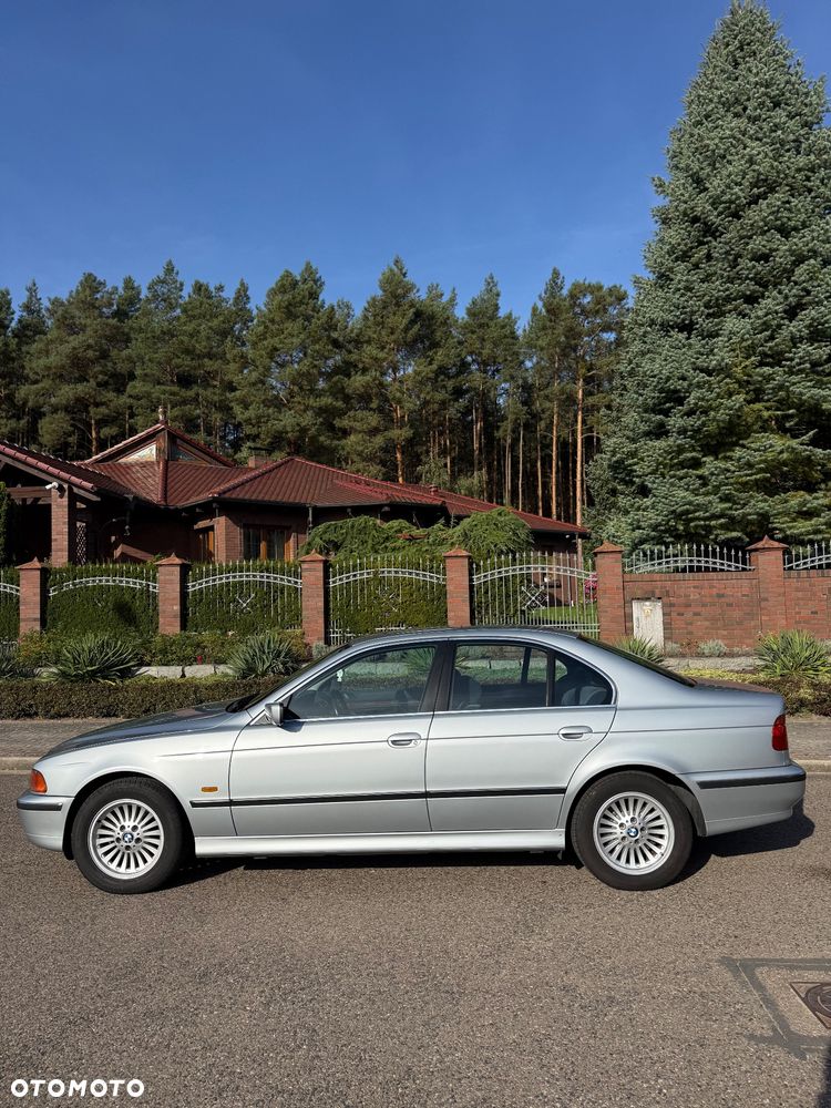 BMW Seria 5 - 8