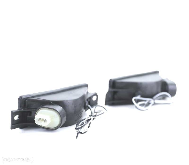 PISCAS DIANTEIROS BMW E30 87-93 FUNDO CROMADO - 4