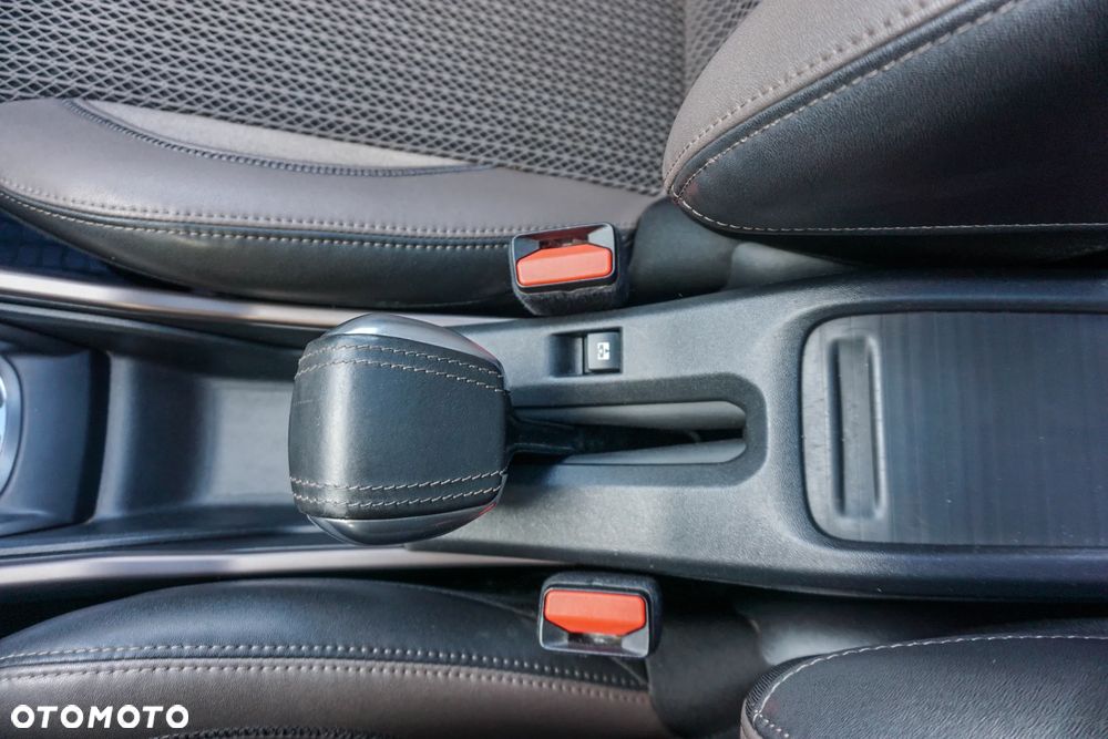 Peugeot 2008 e-HDi FAP 92 ETG6 STOP & START Allure - 20
