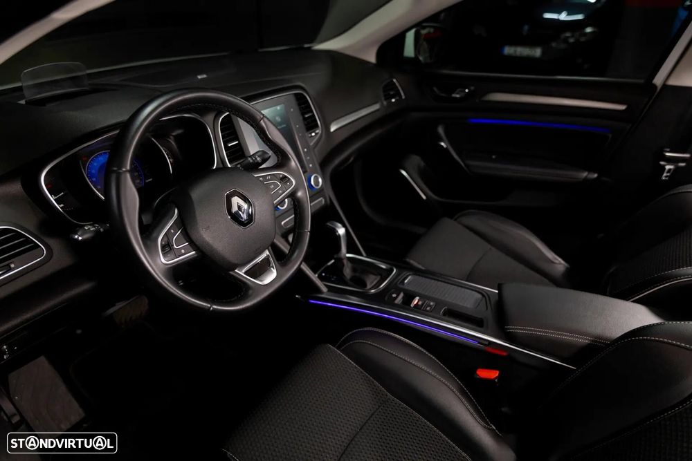 Renault Mégane Sport Tourer 1.2 TCE Bose Edition EDC — fotografia 5