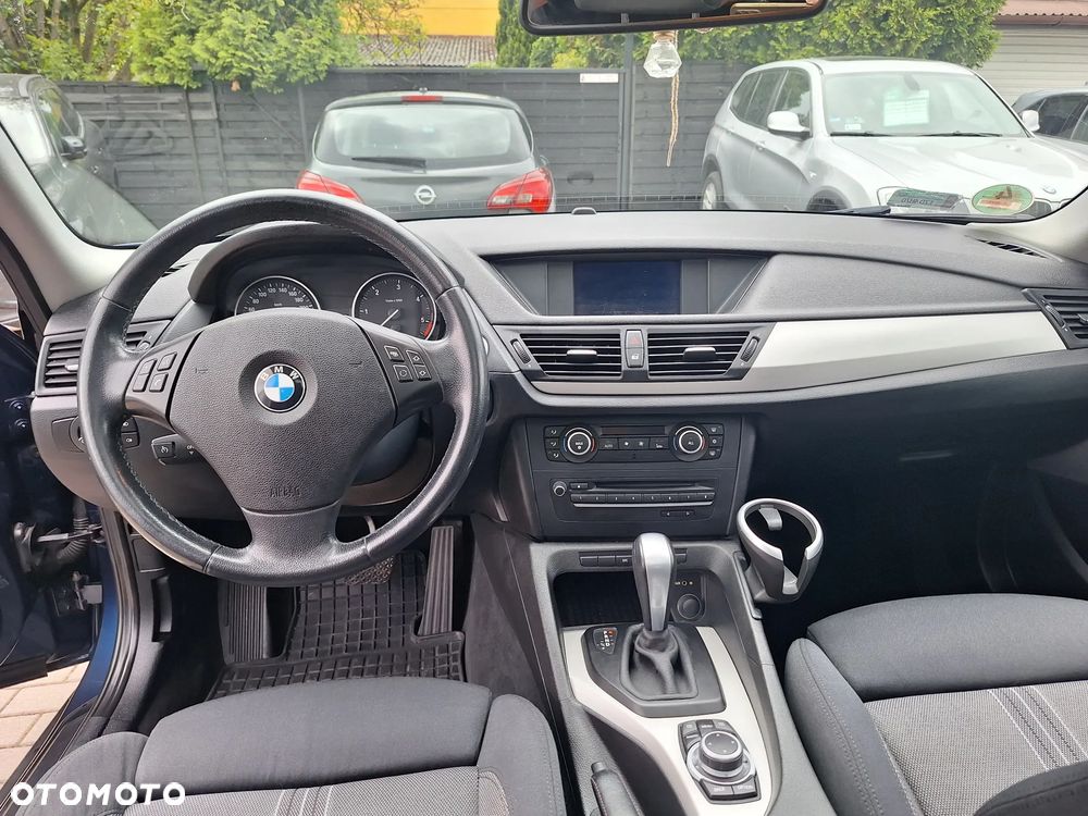 BMW X1 sDrive18d Sport Line - 16
