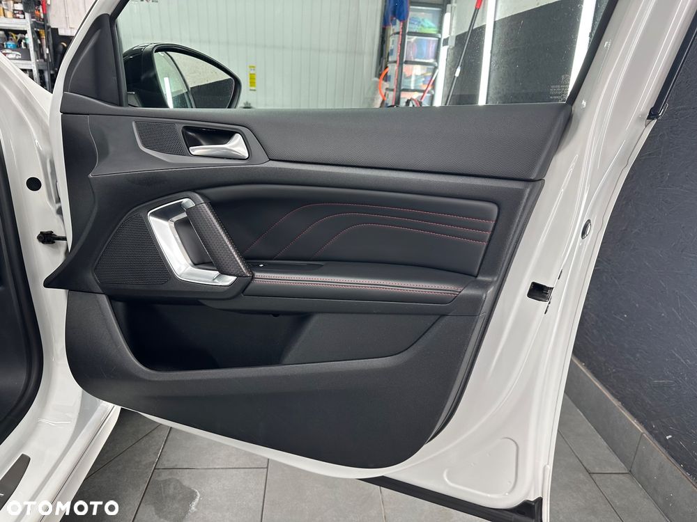 Peugeot 308 - 6