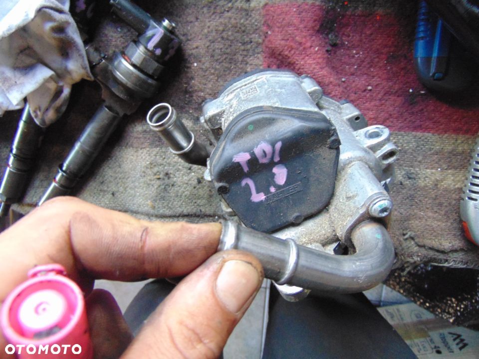 Zawór EGR Passat b8 2,0 TDI - 3