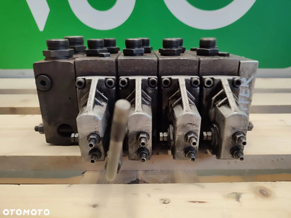 Rozdzielacz hydrauliczny Saufer Danfoss 157B6230 Schaffer - 5