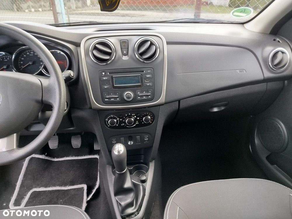 Dacia Sandero - 13