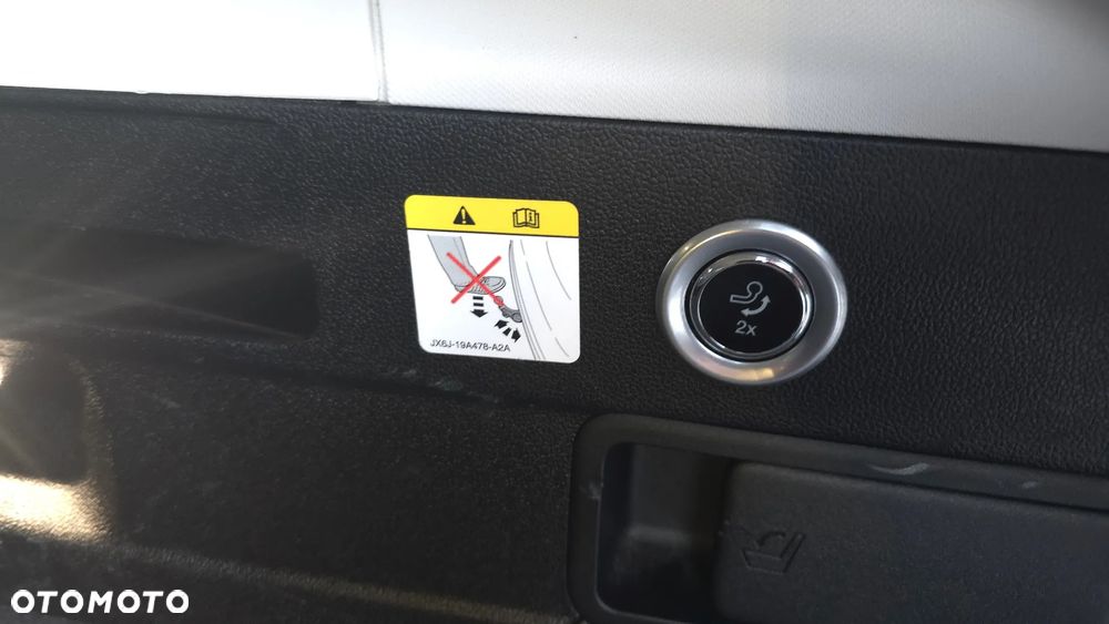 Ford Focus 1.5 EcoBlue STart-Stopp-System TITANIUM X - 14