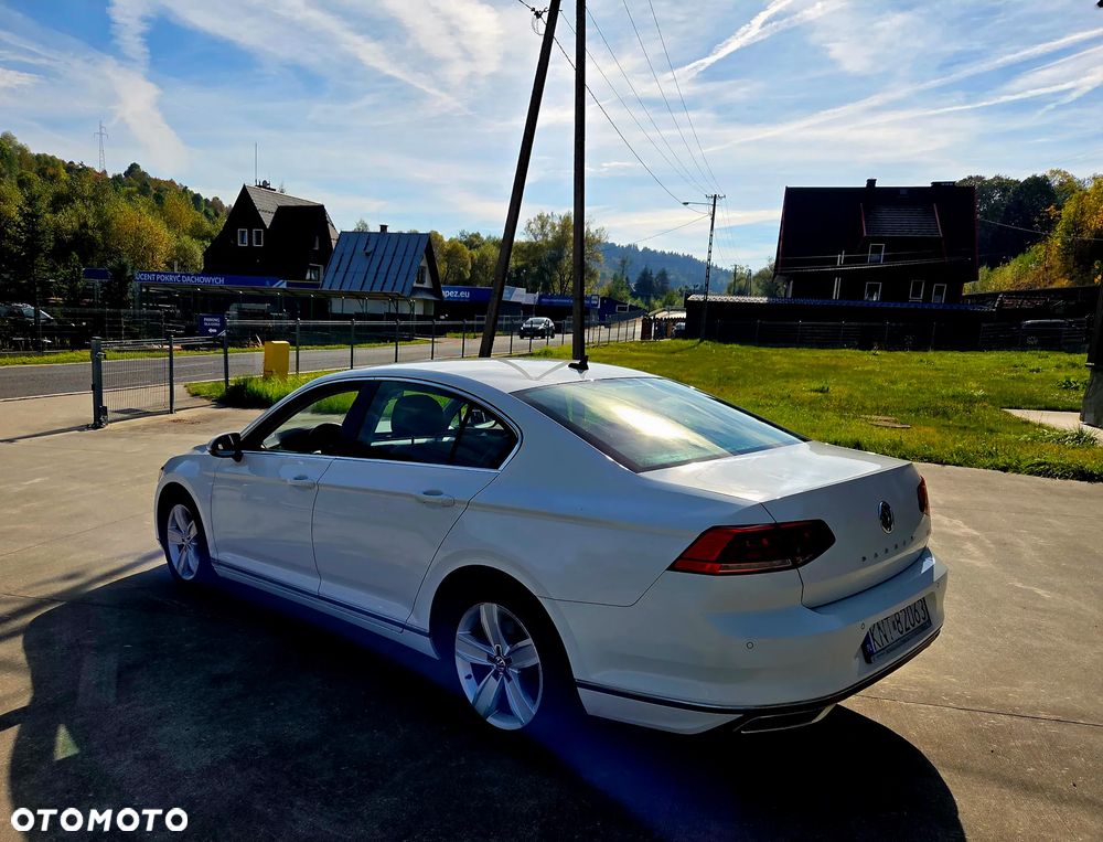 Volkswagen Passat - 5