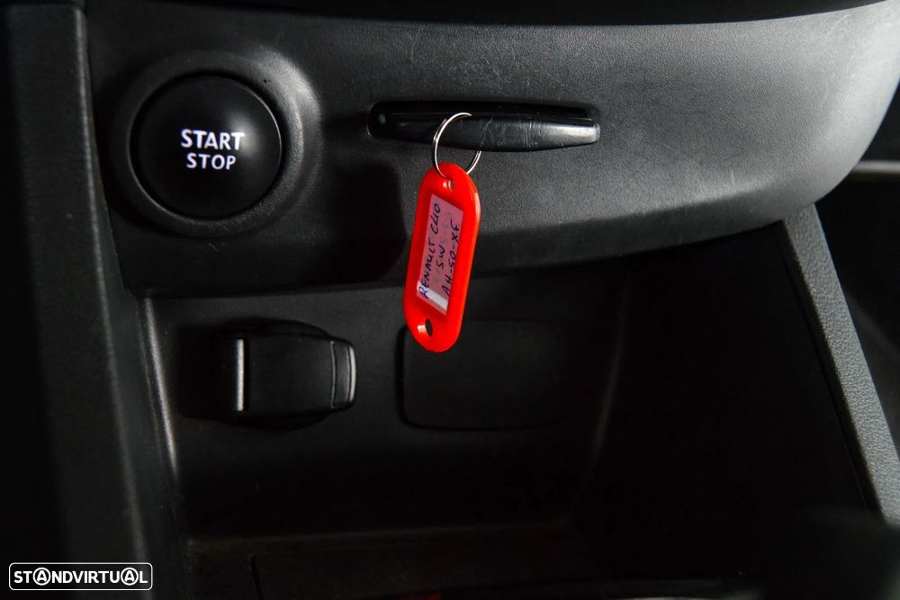 Renault Clio Sport Tourer 0.9 TCE Limited - 43